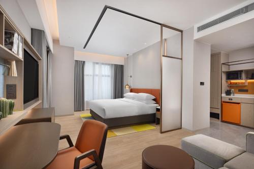 1 queen bed