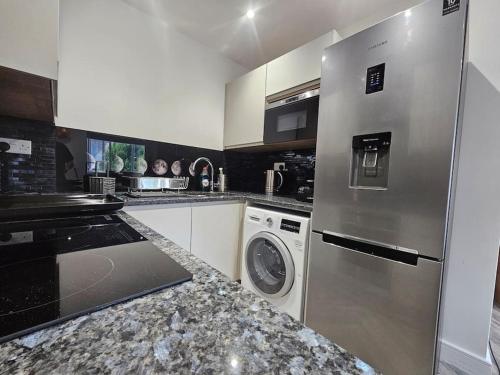 Apollo 16-1 bed town center Apollo 16-1 bed town center