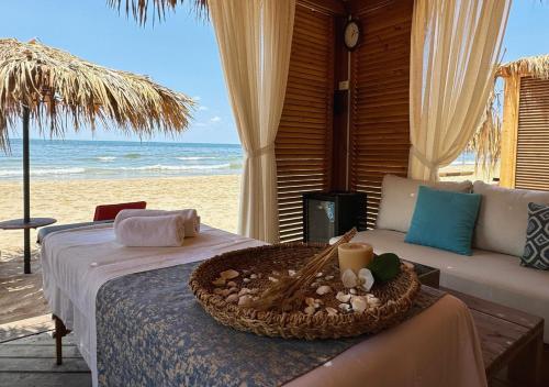 لانكستر إيدن باي لانكستر إيدن باي