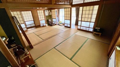 格安素泊まり一軒家年配女性管理人在喜望の里コンビニ徒歩5分南郷駅車で4分