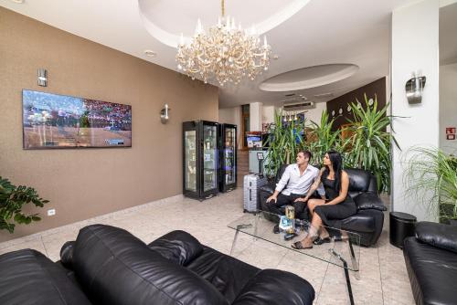 Hotel Aura Design & Garden Pool - image 8