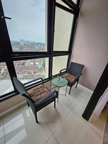3BR The Luxurie at Paradigm Mall Residences 3BR The Luxurie at Paradigm Mall Residences