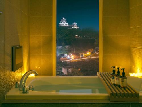 Badkamer, Kumamoto Hotel Castle near Soseki Natsume Uchitsuboi Old House