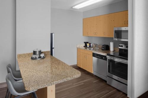 廚房, Hampton Inn & Suites Orem in 奧勒姆