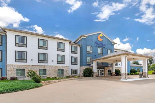 Comfort Inn & Suites Grinnell - image 7