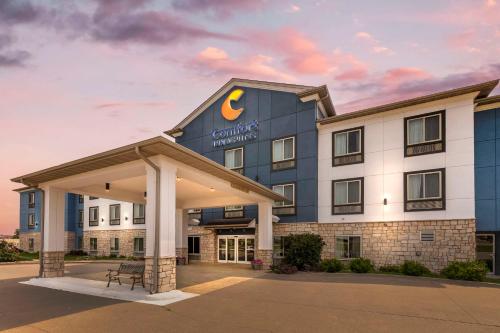 Comfort Inn & Suites Grinnell - image 13