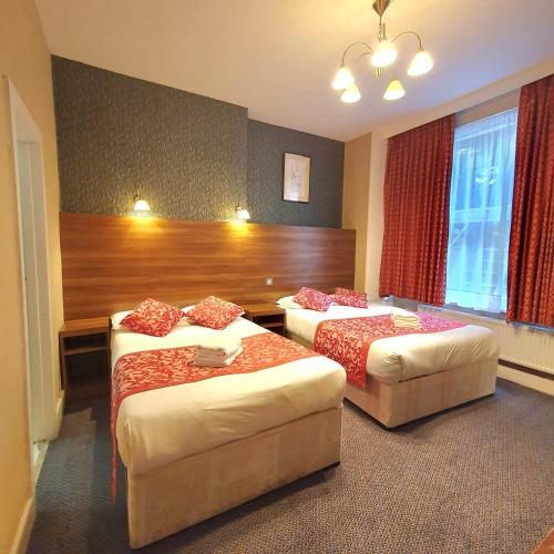 room detail thumbnail 0