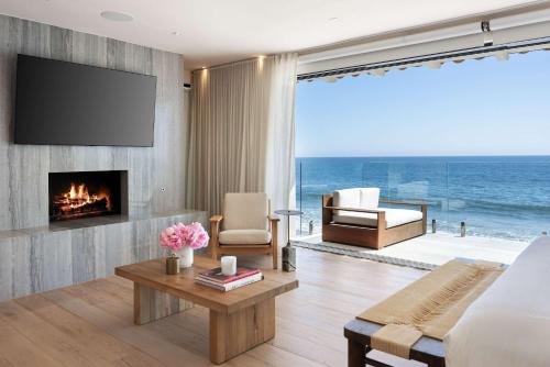 Casa Tua Malibu by Stay Awhile Villas in Malibu, USA