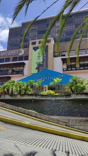 Lindo y Acogedor Apartamento En La Trinidad, Caracas in Other