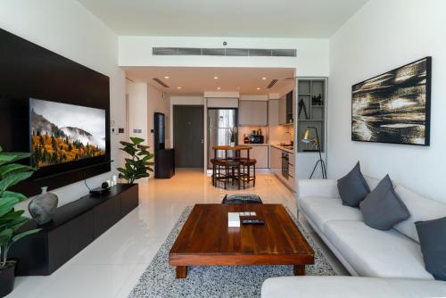 2 BR Apartment - Beach & Marina View, Dubai (photo 8)