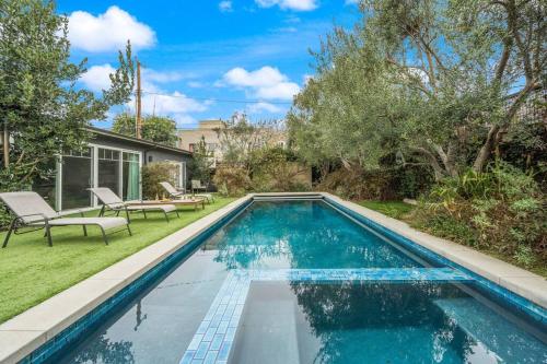 Venice Home with Game Room, Theater, Pool and Spa in Los Angeles, USA