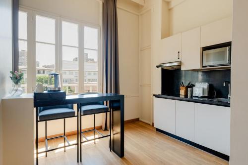 Brassbell l Zamalek l High ceiling studios in Zamalek Island