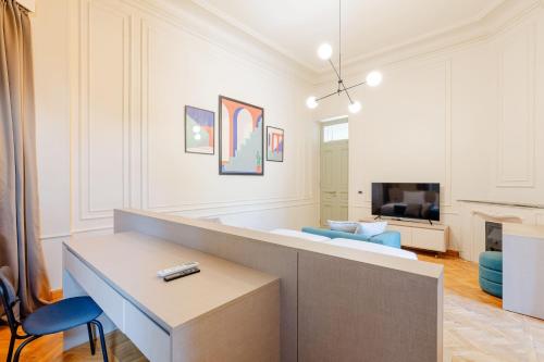 Brassbell l Zamalek l High ceiling studios in Zamalek Island