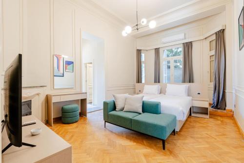 Brassbell l Zamalek l High ceiling studios in Zamalek Island