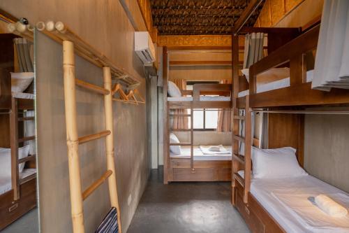 The Circle Hostel, La Union Room Type - Family Room