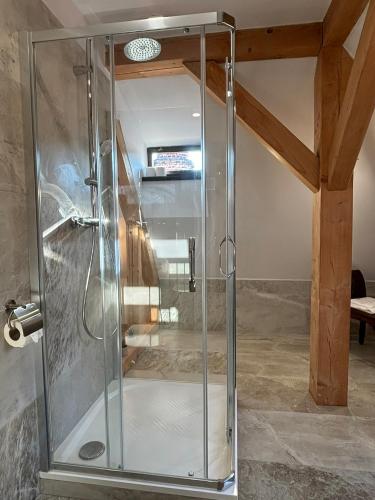 Boutique Hotel Barvírna - image 3