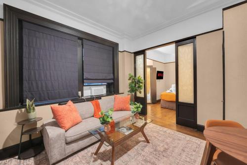 Midtown 1BR near Grand Central & Bryant Park, New York (Foto 9)