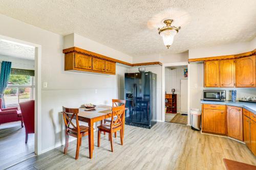 Convenient Family Home Less Than 3 Mi to Fort Sill! in Lawton, USA