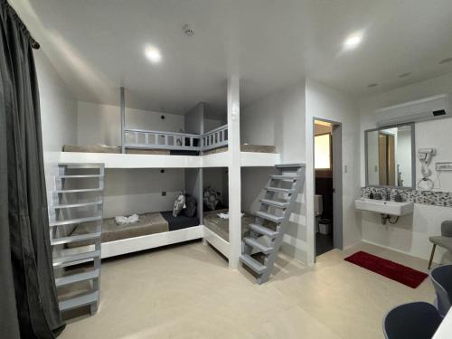 RC Villas and Resorts