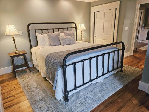 The Manor on Golden Pond - image 5