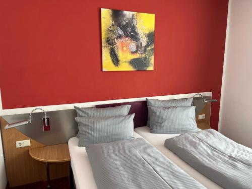 Hotel KonradP Holzkirchen - image 14