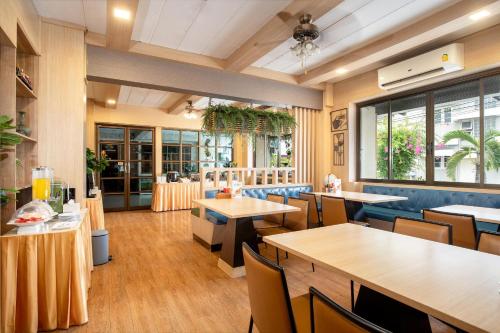 P-Park Hotel Bangkok near Wat Khemapirataram Ratchaworawihan