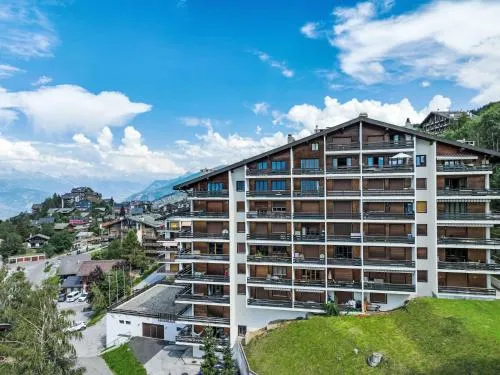 Apartment Chaedoz 43 by Interhome in Nendaz, Schweiz
