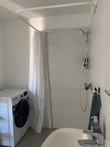 Bright Apartment in Munich Within Sight of Alps, Monaco di Baviera (foto 7)
