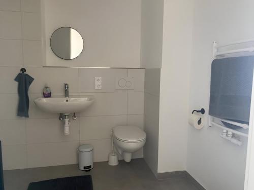 Bright Apartment in Munich Within Sight of Alps, Monaco di Baviera (foto 5)