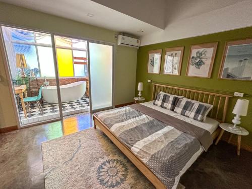 T-house Bkk - Max15 people with private swimming pool, Bangkok (photo 9)