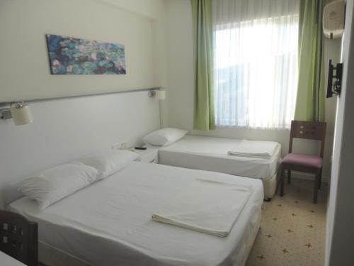 Cicek Hotel & Apartments - image 5