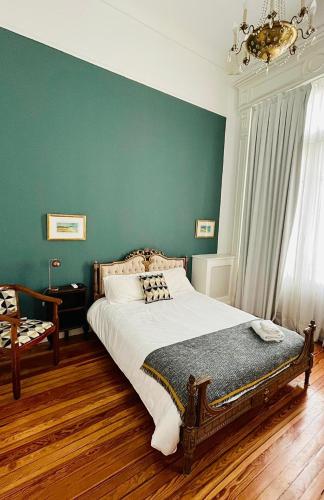 Standard Double Room image 7