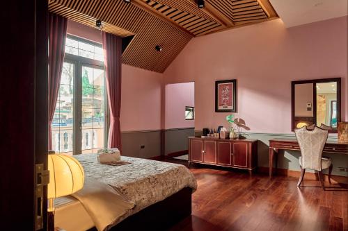 room detail thumbnail 1