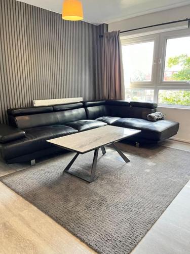 Fabulous 1Bed Apt with Balcony in Central Birmingham, Birmingham (foto 9)