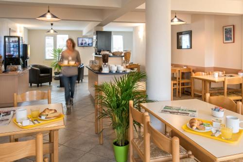 Їжа та напої, Brit Hotel Essentiel Deltour Mende in Mende