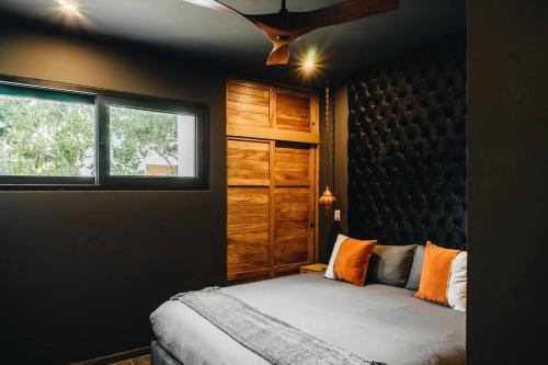 Luxury Villa, Beach Club - Jungle View - Sahara Jade