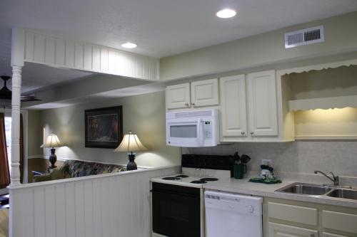 Multi Resorts at Country Club Villas