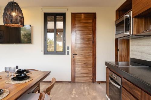 New 2 Bed and Bath - Tulum - Views to the jungle in Tulum, Mexico