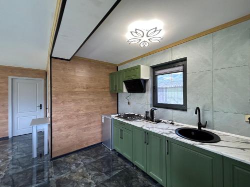 Badkamer, Shahdag Nature House in Qusar