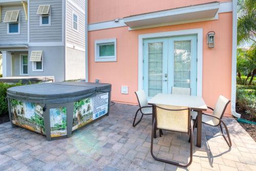 Comfy Cottage near Disney with Hotel Amenities at Margaritaville 8029SB - image 12