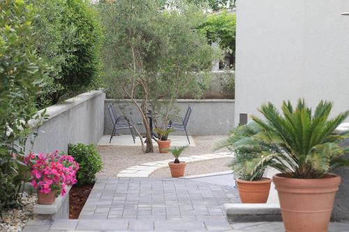 Standard Two-Bedroom Apartment with terrace image 5