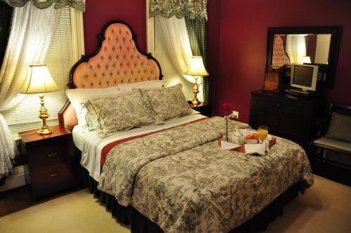Arbor View House Bed and Breakfast