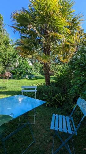 Logement indépendant calme proche de Nantes avec jardin (Logement independant calme proche de Nantes avec jardin) in แทรลิเย