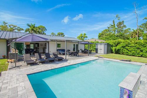 Naples Escape with Furnished Patio and Private Pool!