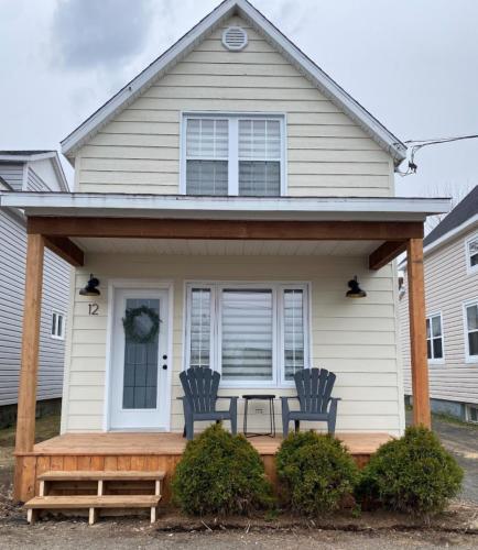 المنظر الخارجي, The cozy place in كامب بيلتون