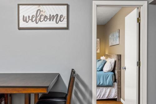 WOOD INN 2 Comfy 2BD close to DT Peoria WOOD INN 2 Comfy 2BD close to DT Peoria