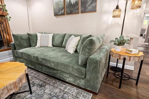 Whispering Willow Retreat 2BD 2BA Nature Oasis Whispering Willow Retreat 2BD 2BA Nature Oasis