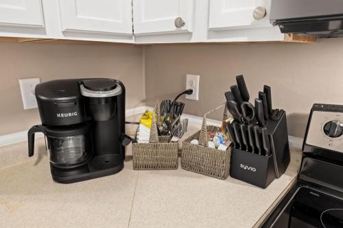 Whispering Willow Retreat 2BD 2BA Nature Oasis Whispering Willow Retreat 2BD 2BA Nature Oasis