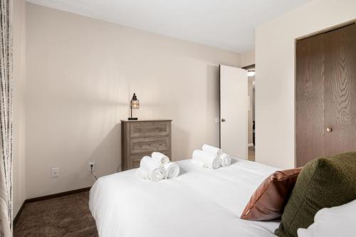 Whispering Willow Retreat 2BD 2BA Nature Oasis Whispering Willow Retreat 2BD 2BA Nature Oasis