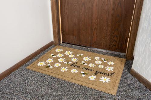 Whispering Willow Retreat 2BD 2BA Nature Oasis Whispering Willow Retreat 2BD 2BA Nature Oasis